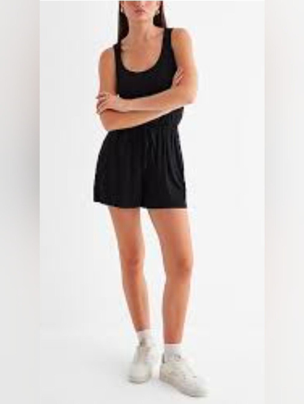 Express Women's Scoop Neck Sleeveless Tie Waist Romper Black S